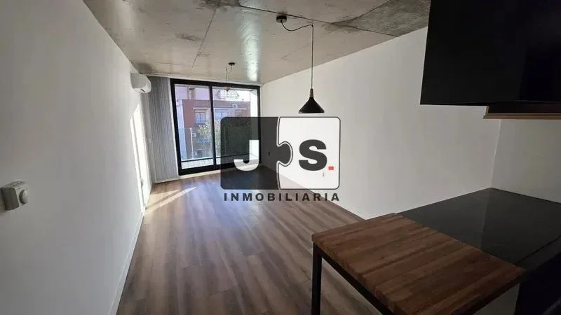Alquilo apartamento un dormitorio en Pocitos - Imagen 1