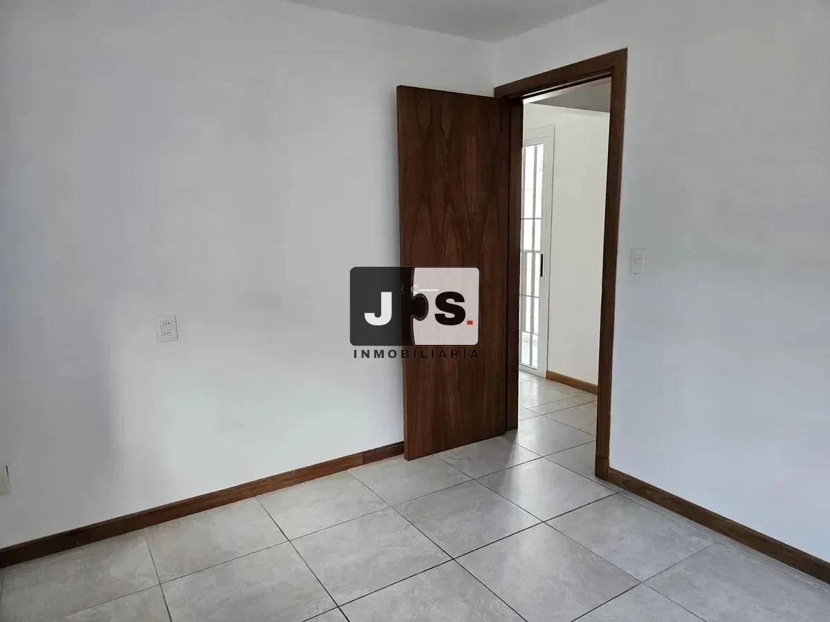 Apartamento en alquiler c/ cochera en Malvin - Imagen 3