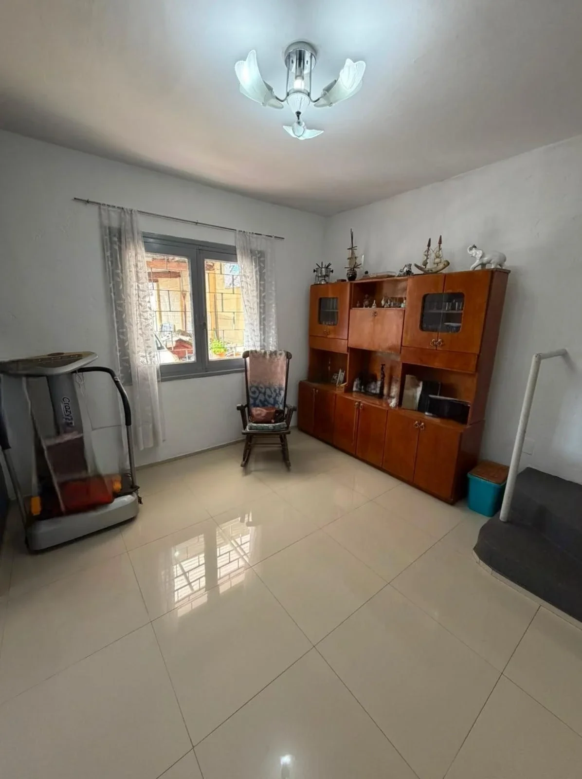 Casa en venta c/ cochera en Jardines Hipódromo - Imagen 5
