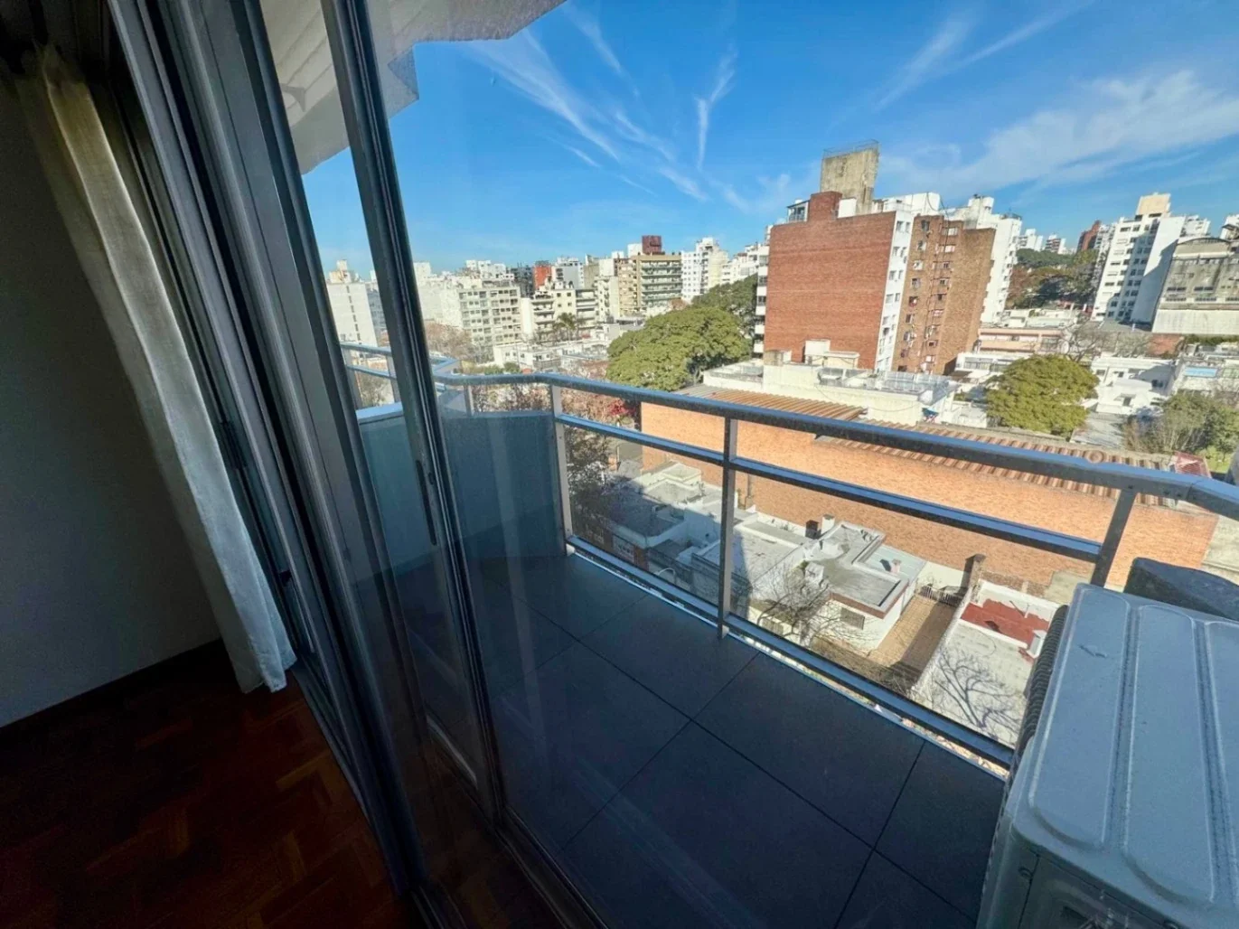 Apartamento en venta en Pocitos 3 dorm - Imagen 3
