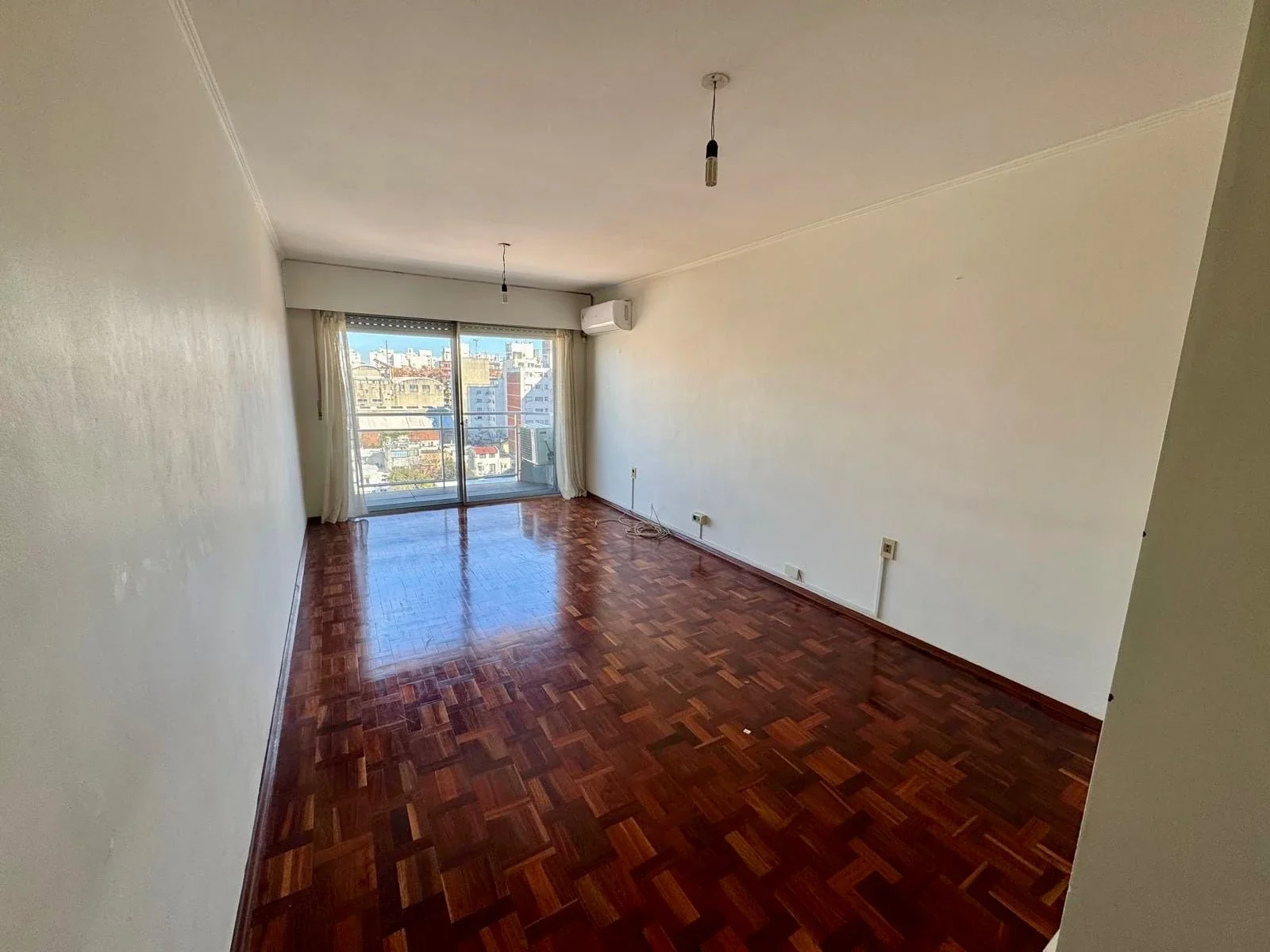 Apartamento en venta en Pocitos 3 dorm - Imagen 2