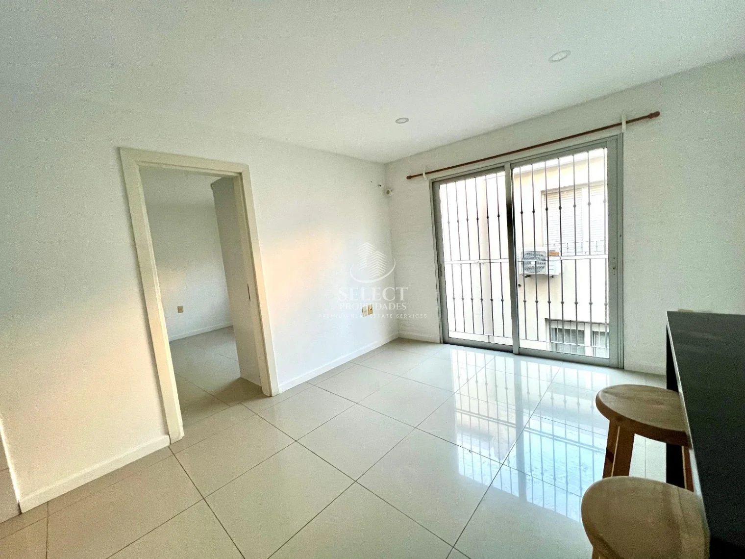 Apartamento en alquiler en Cordón - Imagen 1