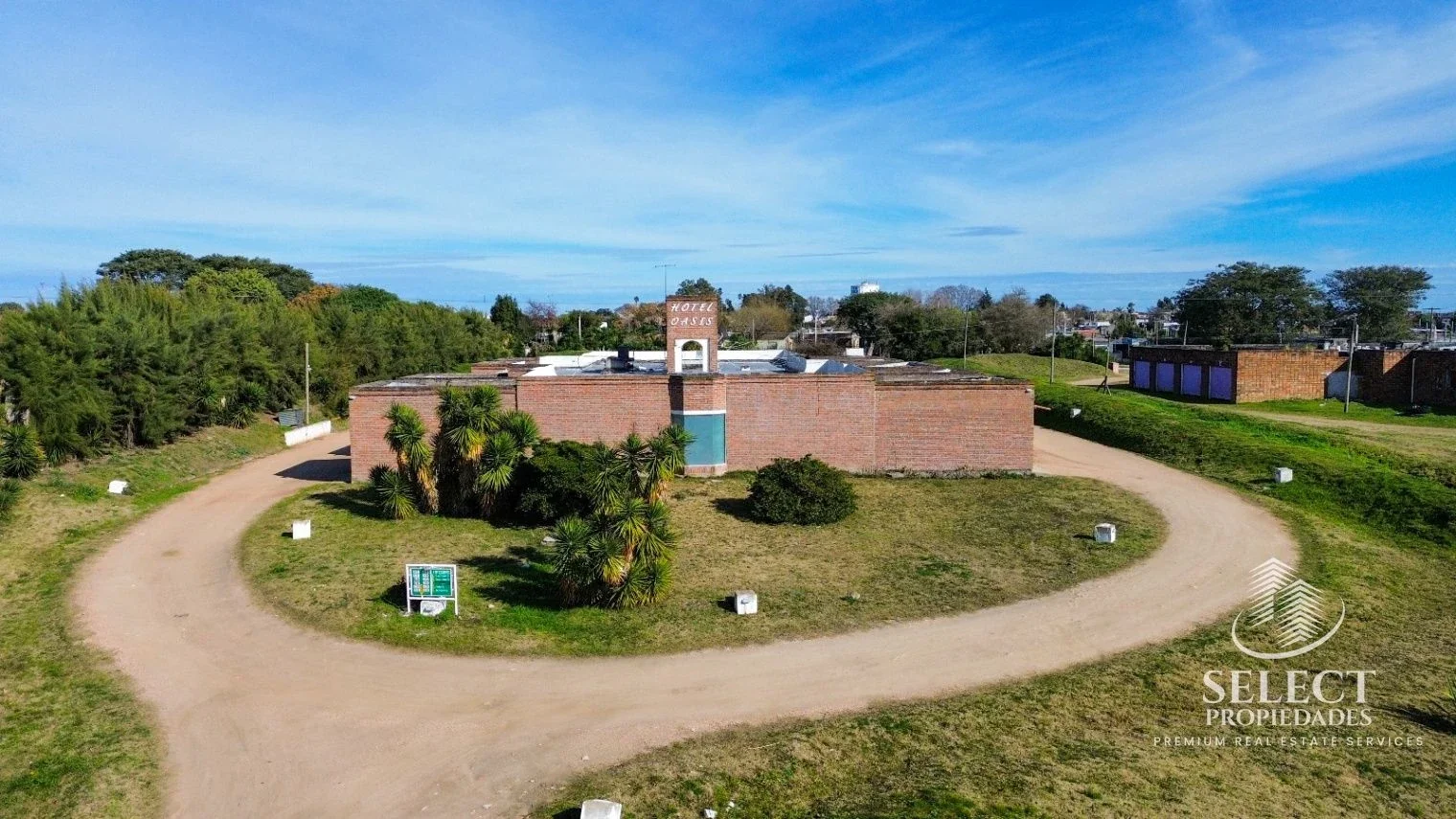 Se vende Hotel de Alta Rotatividad sobre ruta 5  Canelones - Imagen 2