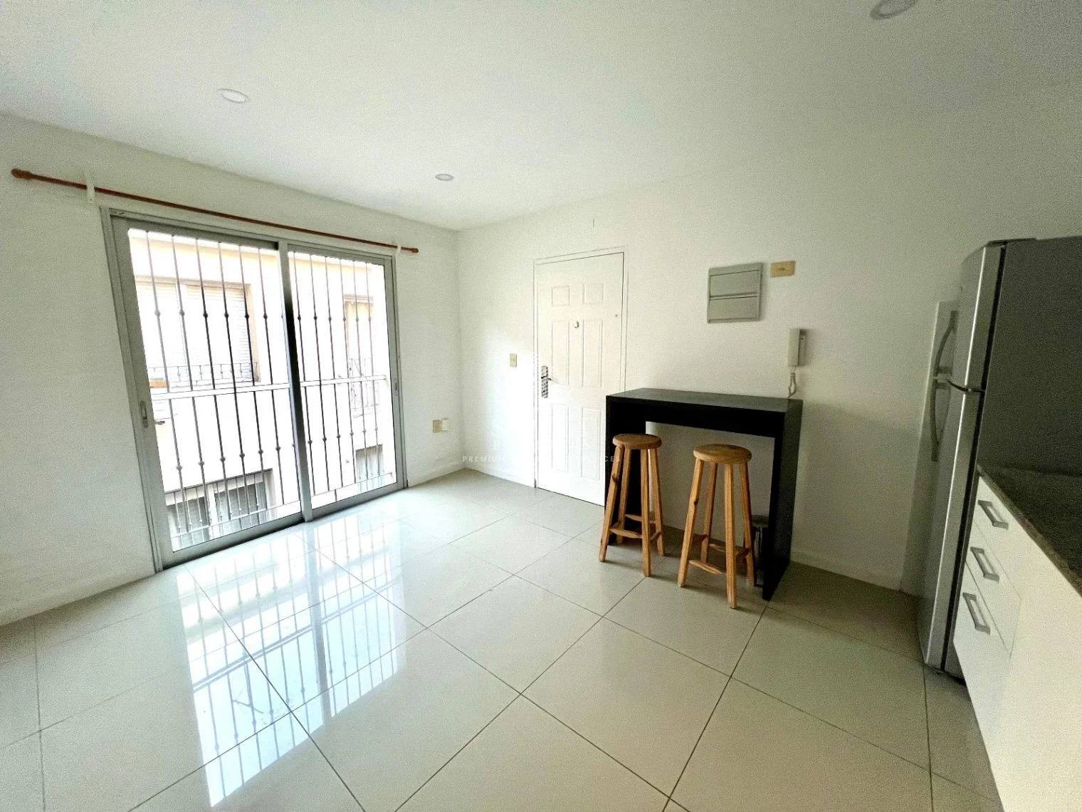 Apartamento en alquiler en Cordón - Imagen 2