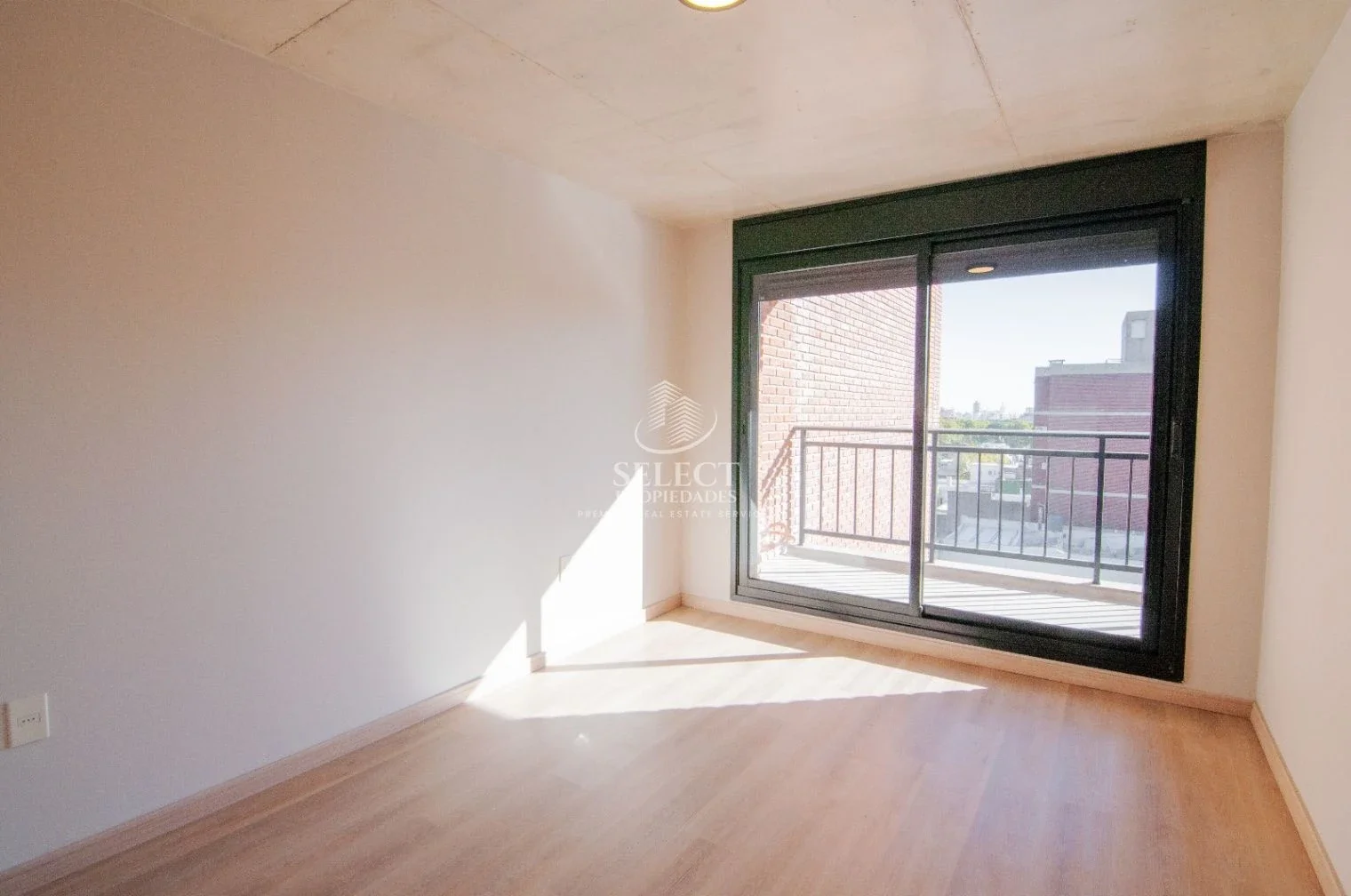 Alquiler apartamento 1 dormitorio Tres Cruces - Imagen 1