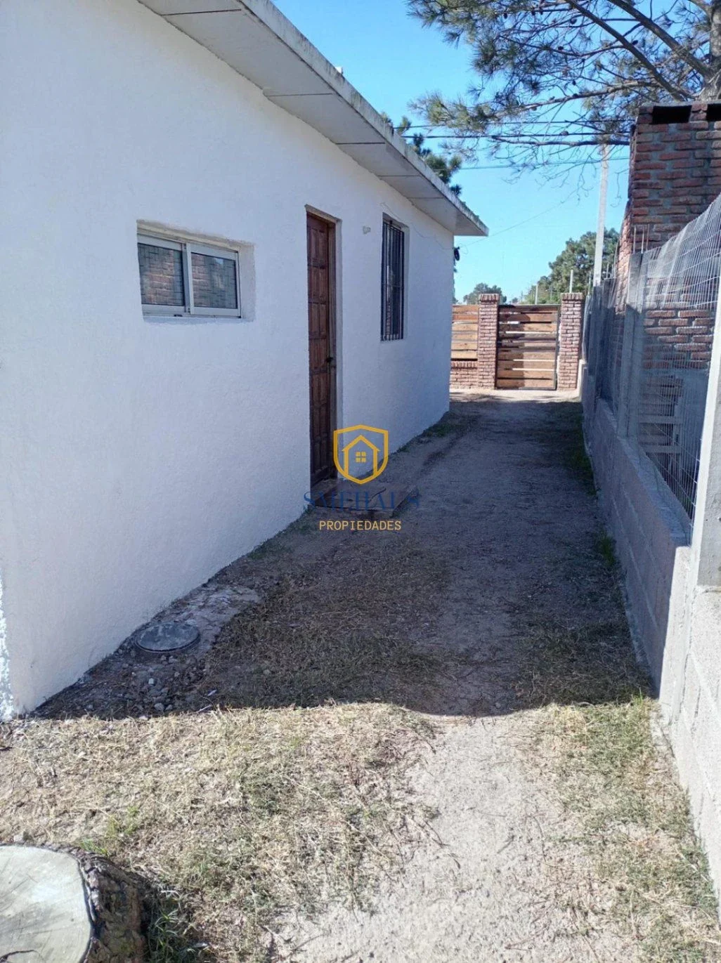 Casa en alquiler en Montes de Solymar - Imagen 2