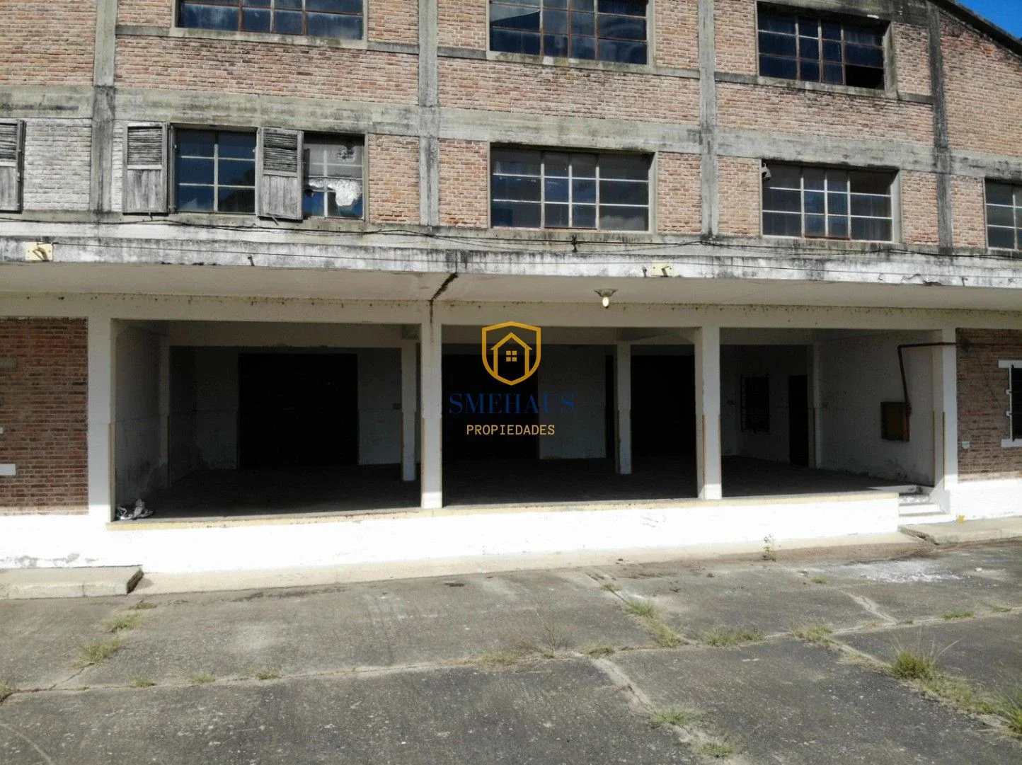 Galpón en alquiler en Canelones con 1000 m2, oficinas, apto y rampa de carga - Imagen 4