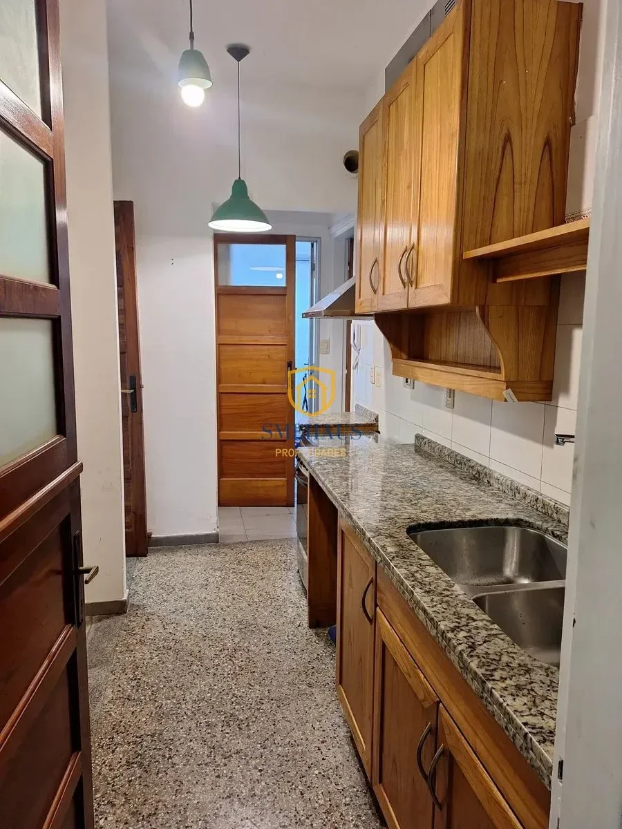 Apartamento en alquiler en Parque Batlle con 2 dormitorios y cochera - Imagen 3