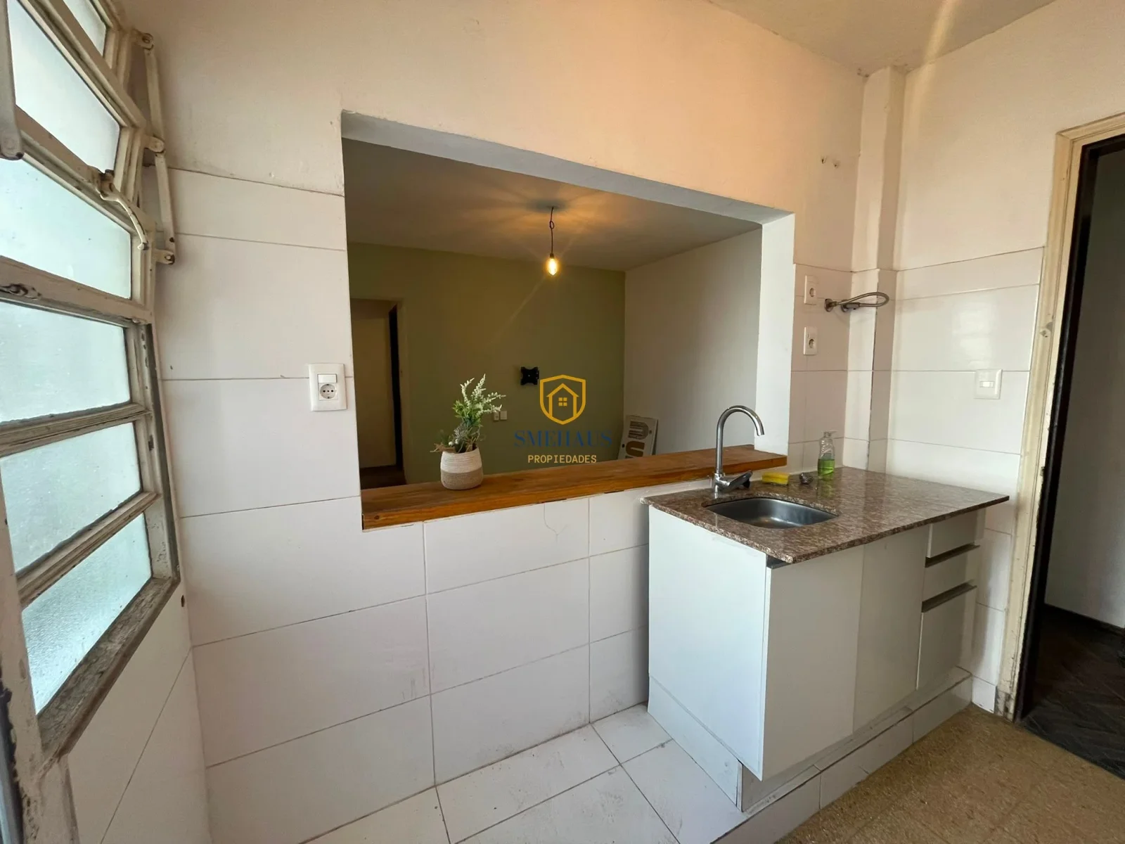 Apartamento en alquiler en Ciudad Vieja con 2 dormitorios - Imagen 3