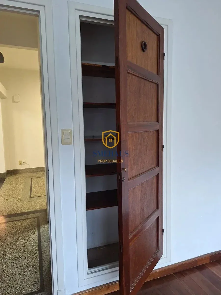 Apartamento en alquiler en Parque Batlle con 2 dormitorios y cochera - Imagen 4