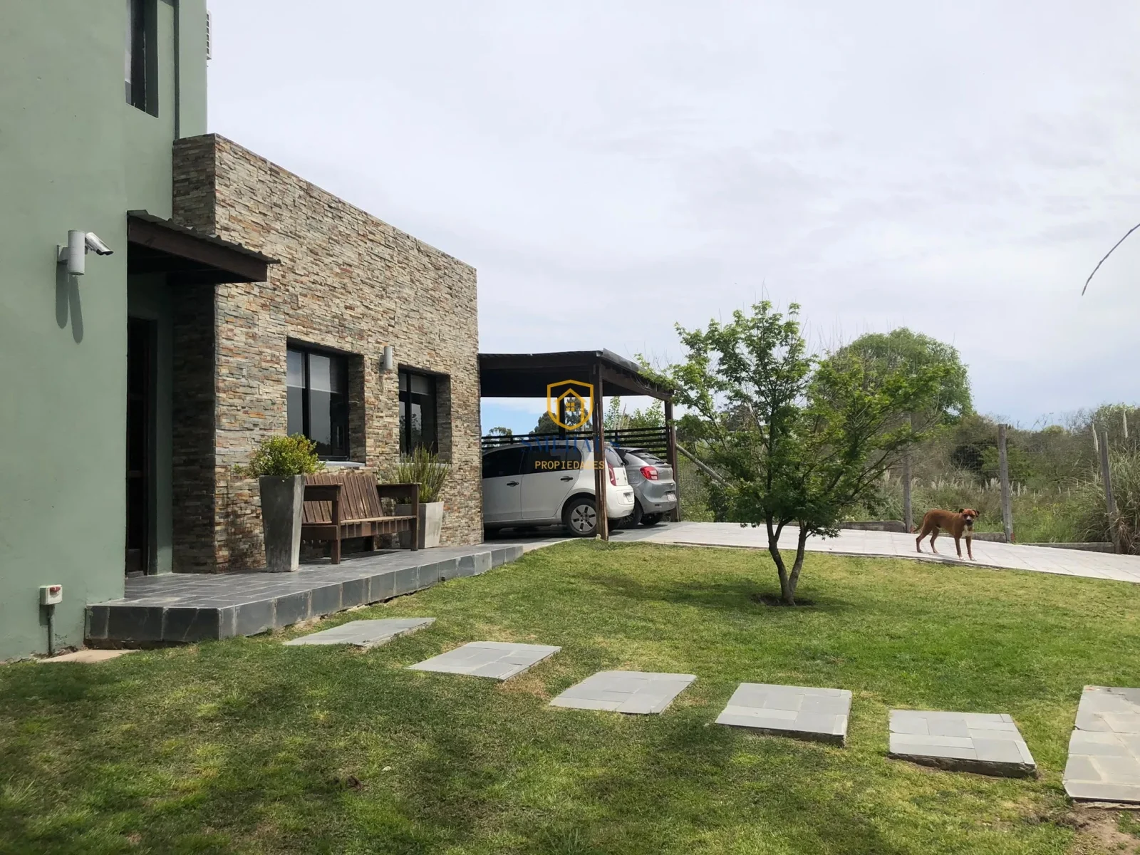 Casa en venta c/ cochera en La Asuncion - Imagen 3