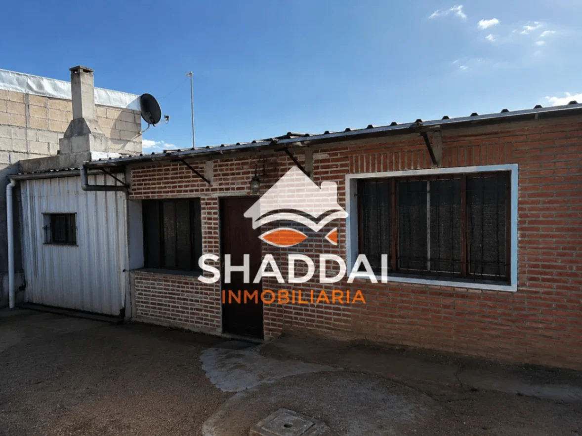 Casa en venta c/ cochera en Progreso - Imagen 2