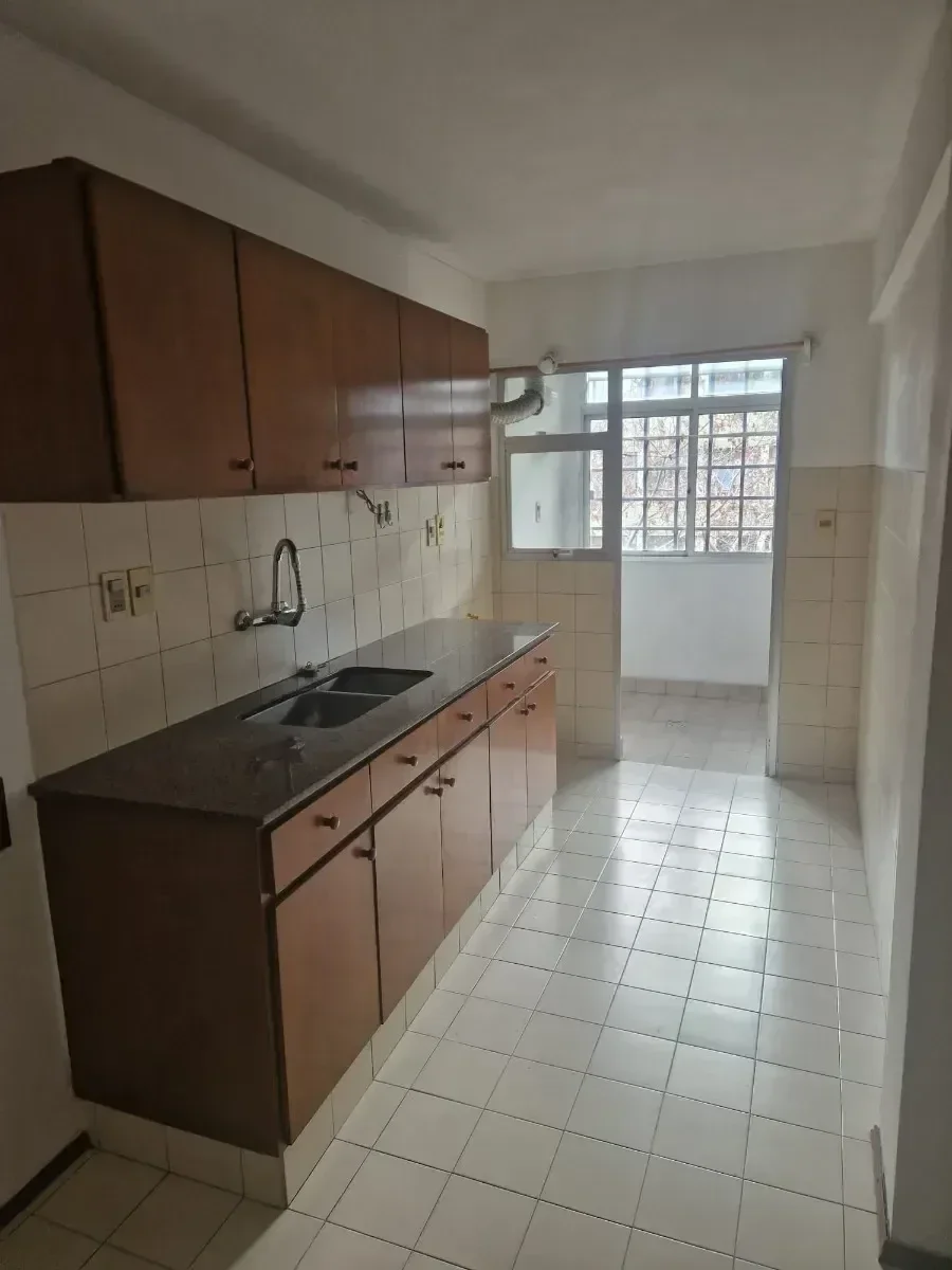 Apartamento en alquiler c/ cochera en Pocitos Nuevo - Imagen 3