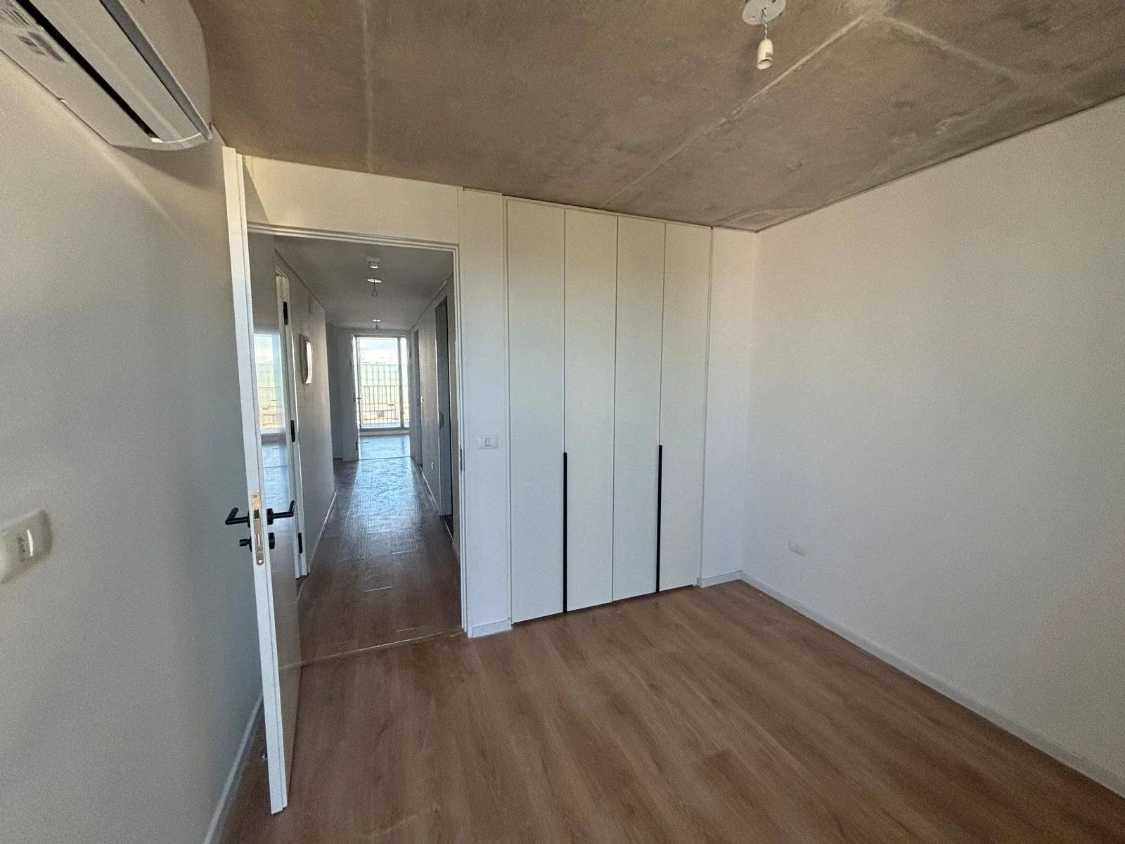ALQUILER APARTAMENTO DOS DORMITORIOS, 2 BAÑOS, BALCÓN, PISCINA CENTRO - Imagen 5