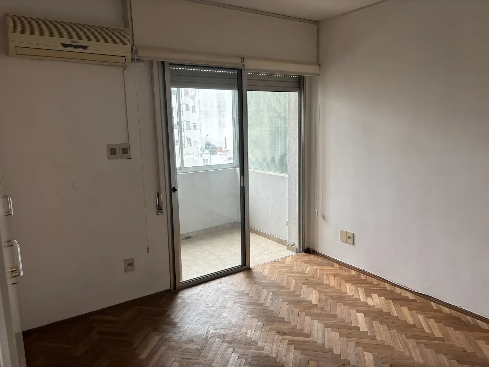 Apartamento en alquiler c/ cochera en Pocitos Nuevo - Imagen 4