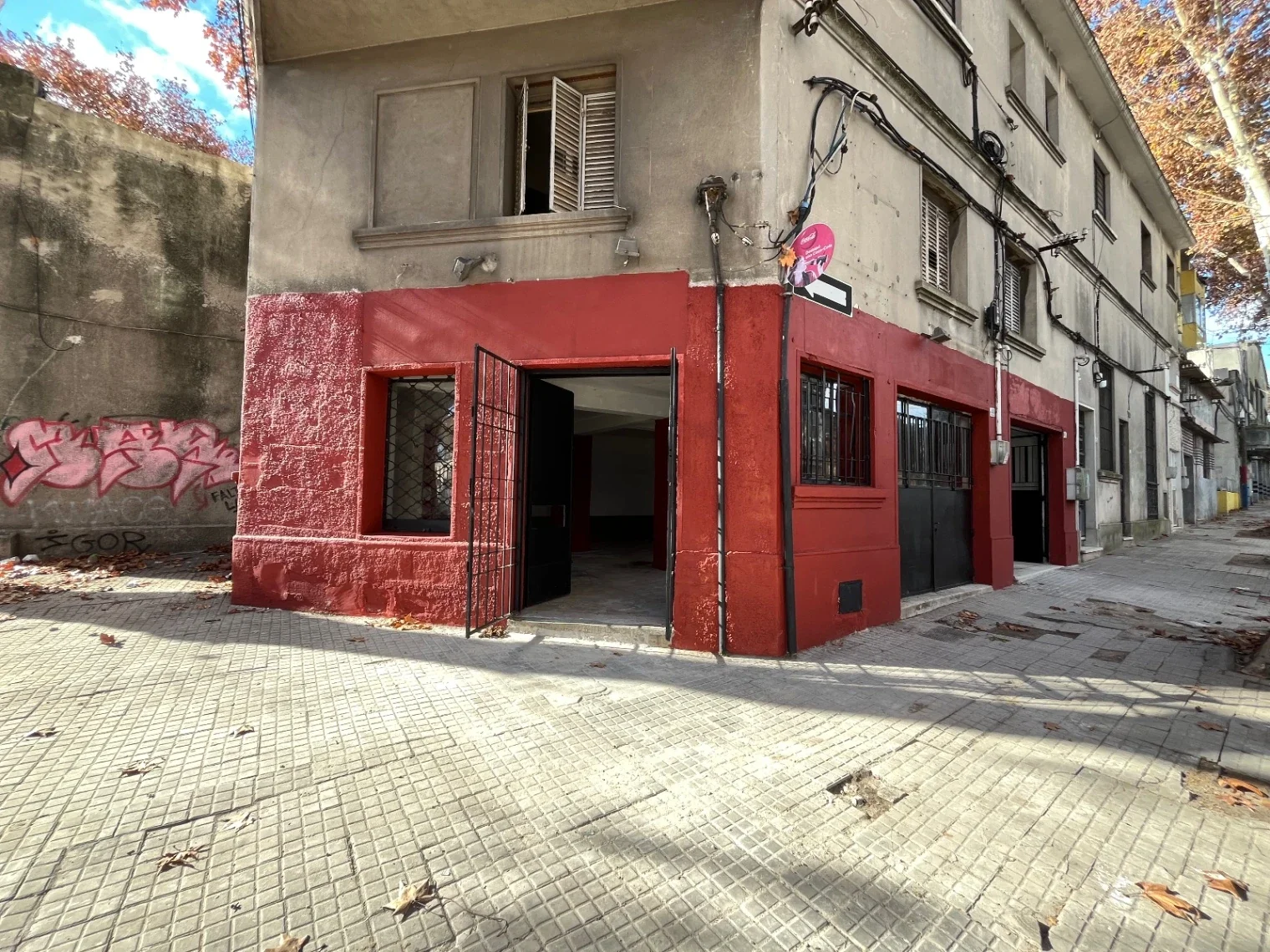 VENTA LOCAL COMERCIAL, OFICINA O DEPÓSITO CON GARAJE EN GOES - Imagen 2