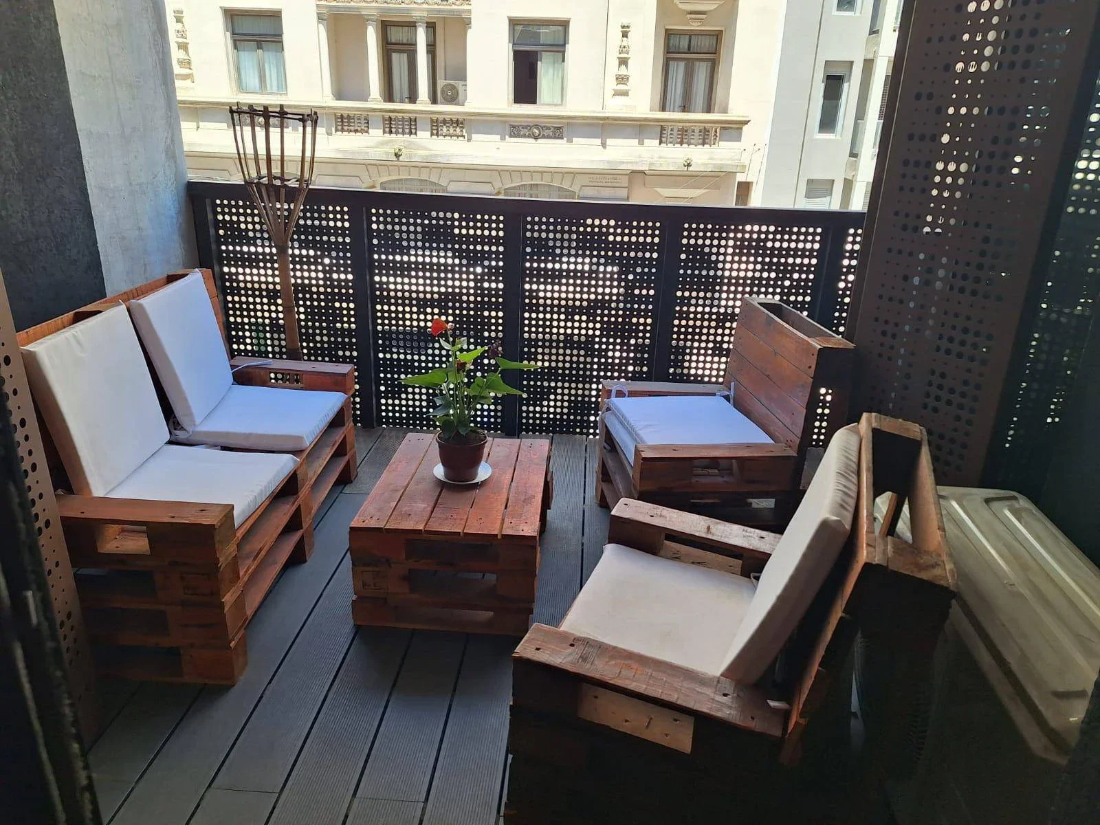Apartamento en alquiler en Centro - Imagen 2