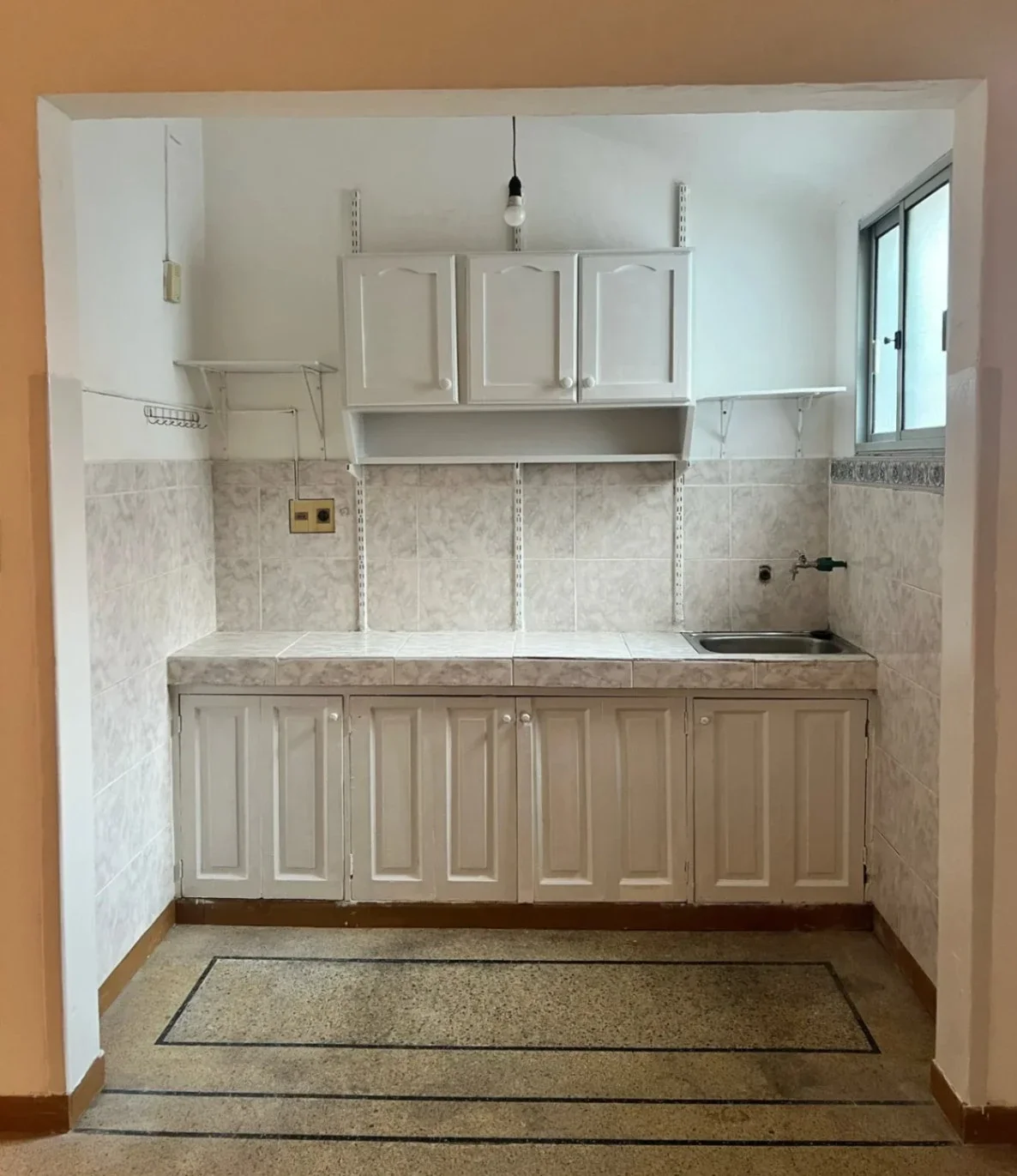 ALQUILER APARTAMENTO UN DORMITORIO EN CORDÓN SUR - Imagen 2