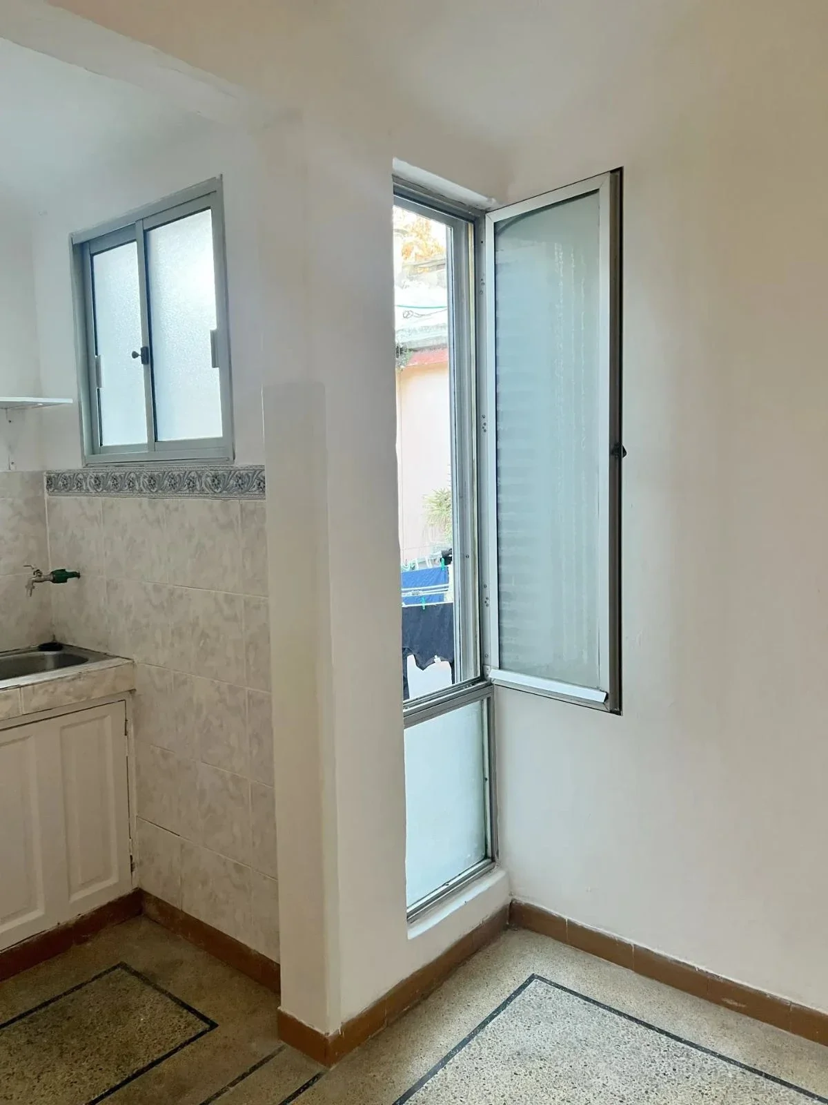 ALQUILER APARTAMENTO UN DORMITORIO EN CORDÓN SUR - Imagen 4