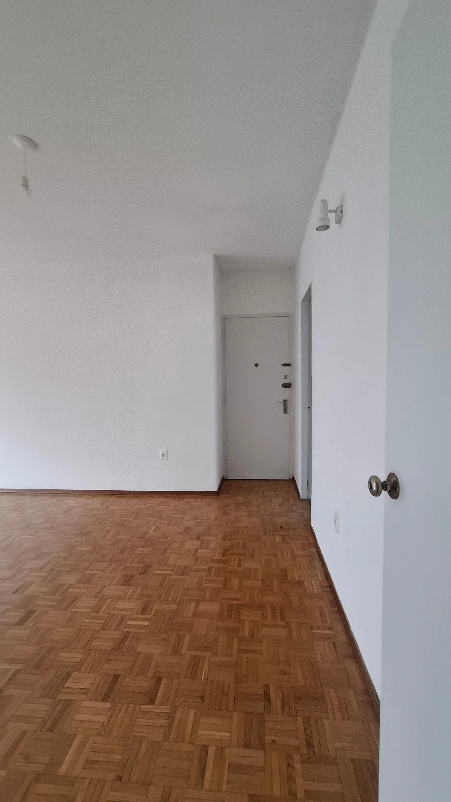 ALQUILER APARTAMENTO 3 DORMITORIOS, 3 BAÑOS, CALEFACCIÓN,OPCIÓN GARAJE EN CORDÓN - Imagen 4