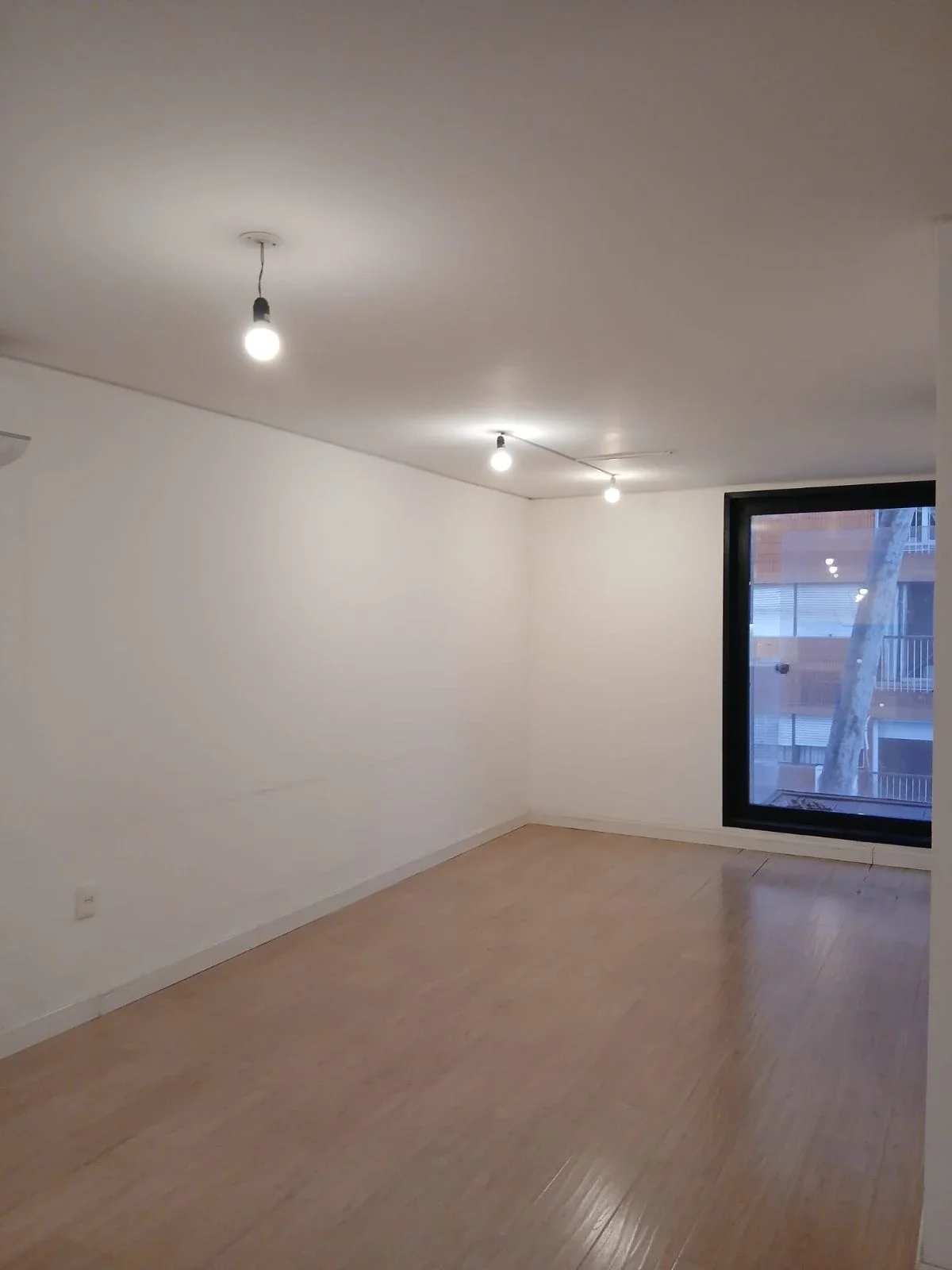 ALQUILER APARTAMENTO UN DORMITORIO EN BARRIO SUR/CENTRO - Imagen 3