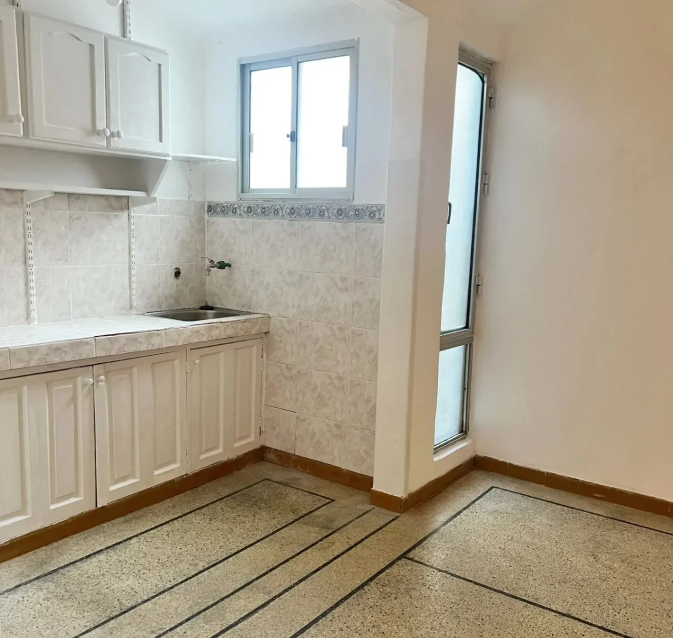 ALQUILER APARTAMENTO UN DORMITORIO EN CORDÓN SUR - Imagen 3