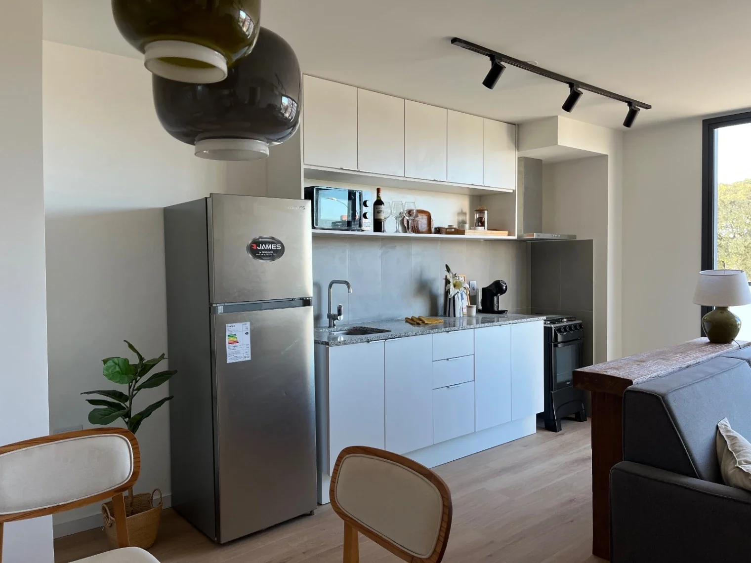 VENTA APARTAMENTO UN DORMITORIO AMPLIA TERRAZA  DESCUENTO 7 %  SEPTIEMBRE - Imagen 2
