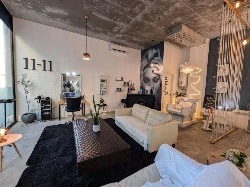 Local comercial en excelente punto | Amplio, moderno y con gran vidriera - Imagen 4