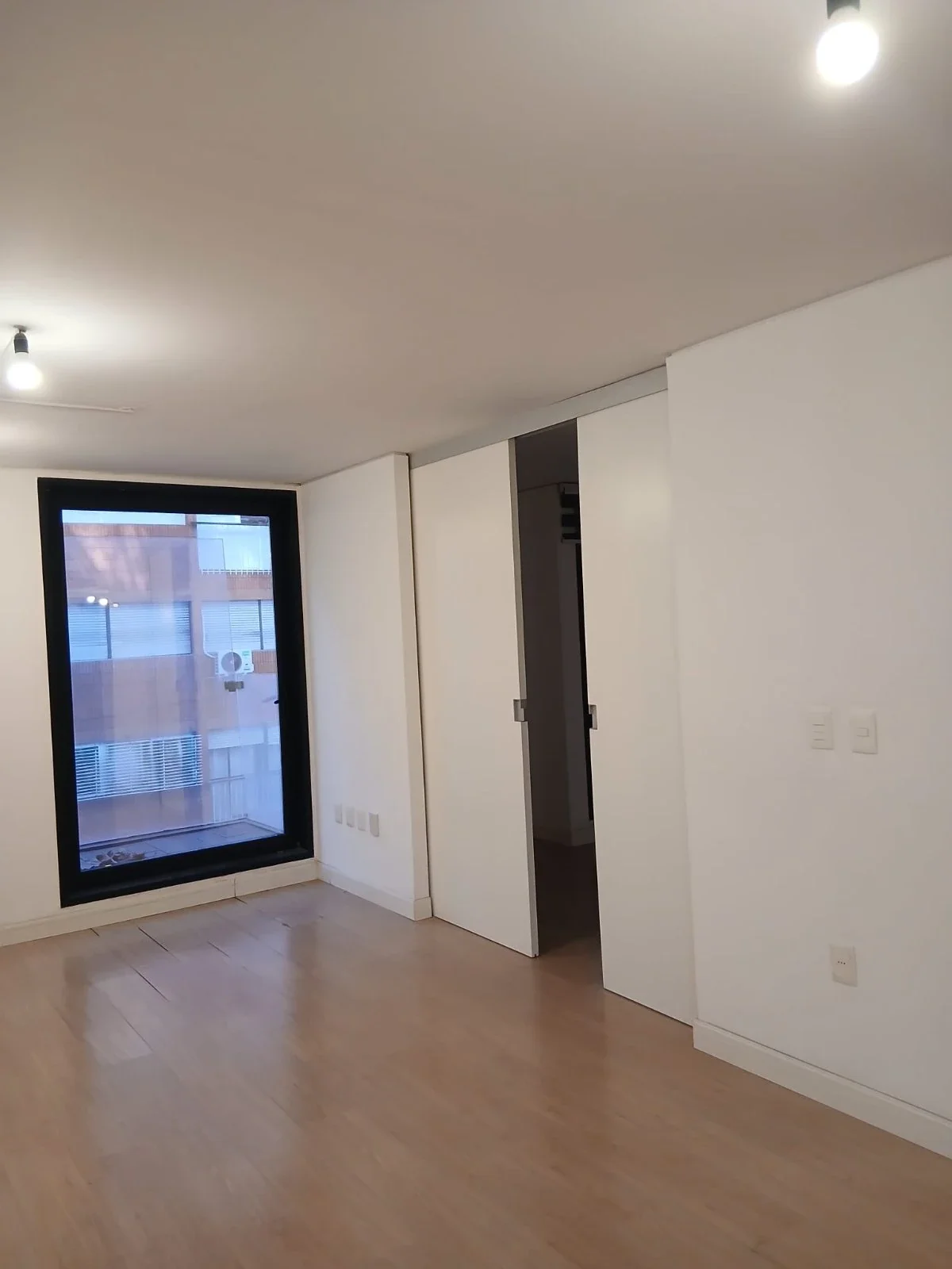 ALQUILER APARTAMENTO UN DORMITORIO EN BARRIO SUR/CENTRO - Imagen 4