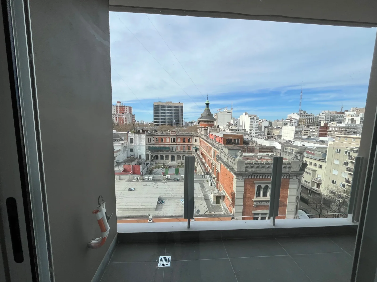 ALQUILER APARTAMENTO UN DORMITORIO A ESTRENAR EN CORDÓN - Imagen 3