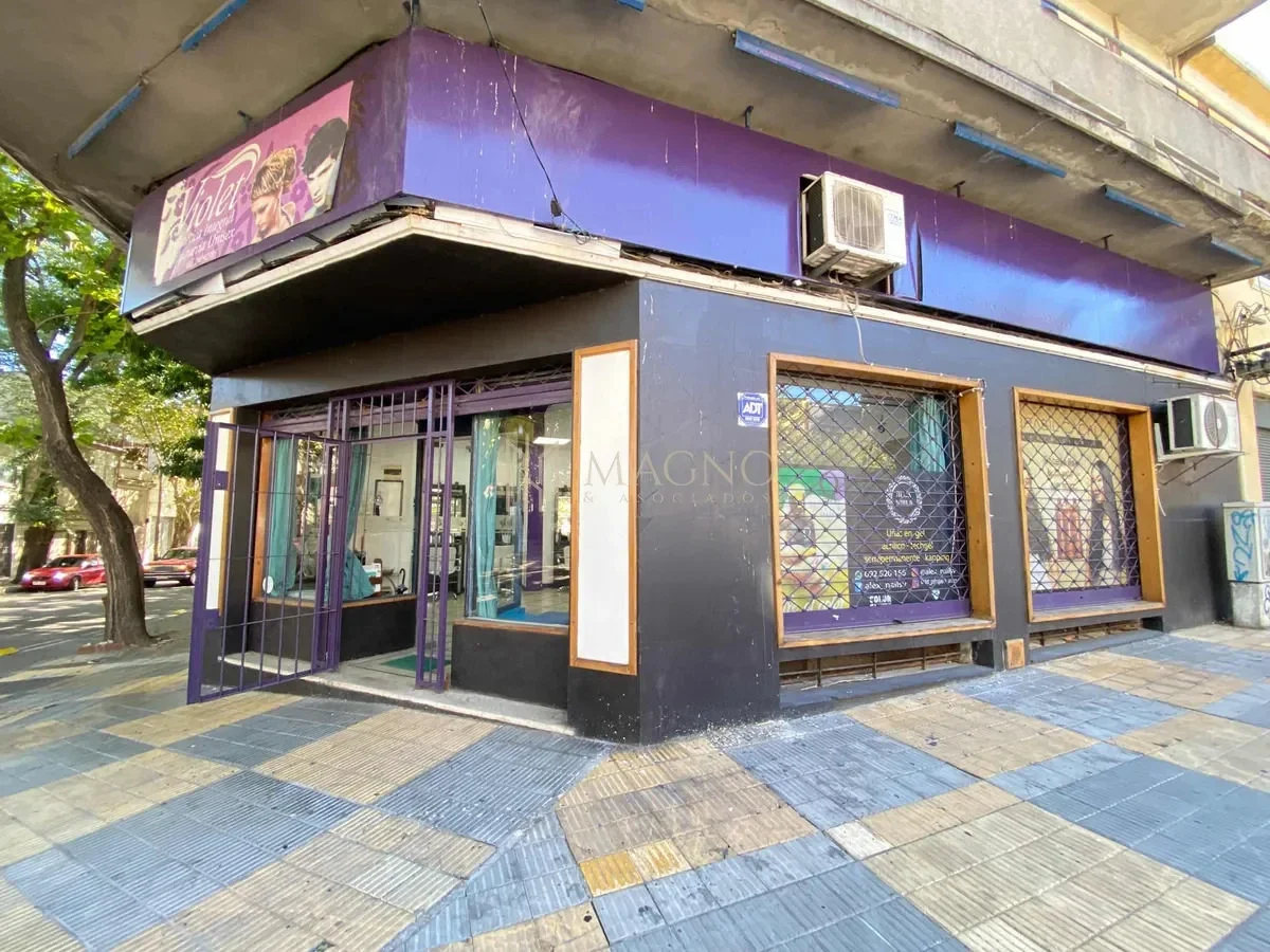 Local Comercial En Venta En La Comercial - Con Renta - Imagen 2