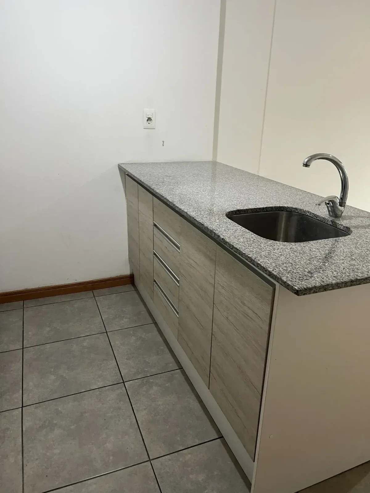 Monoambiente con Balcon / Cordon - Imagen 5