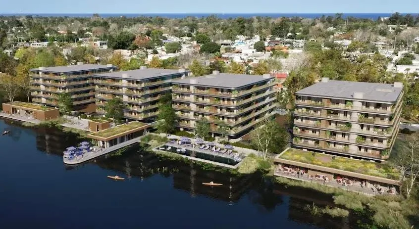 VENTA APARTAMENTO TRES DORMITORIOS, 2 BAÑOS FRENTE AL LAGO CALCAGNO - Imagen 4