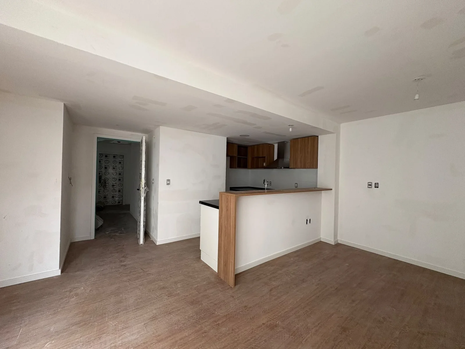 VENTA APARTAMENTO A ESTRENAR 2 DORMITORIOS, BALCÓN EN CORDÓN SUR - Imagen 4