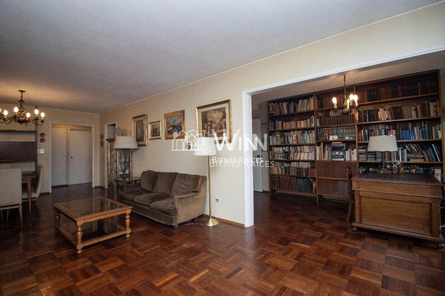 Venta Apartamento 4 Dormitorios, Escritorio, Servicio y Garaje doble en Pocitos - Imagen 5