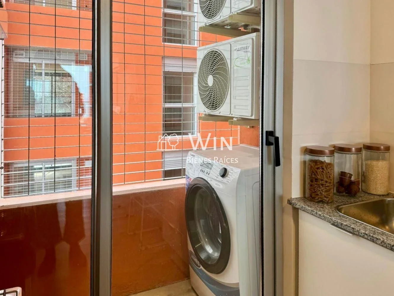 Venta apartamento dos dormitorios Ley Vivienda Promovida terraza Barrio Sur - Imagen 5