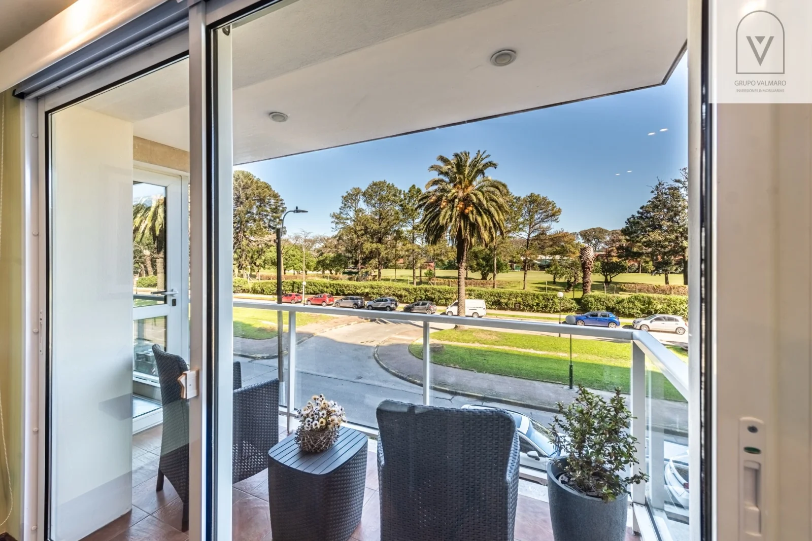 Apartamento en venta c/ cochera en Barrio Golf - Imagen 4