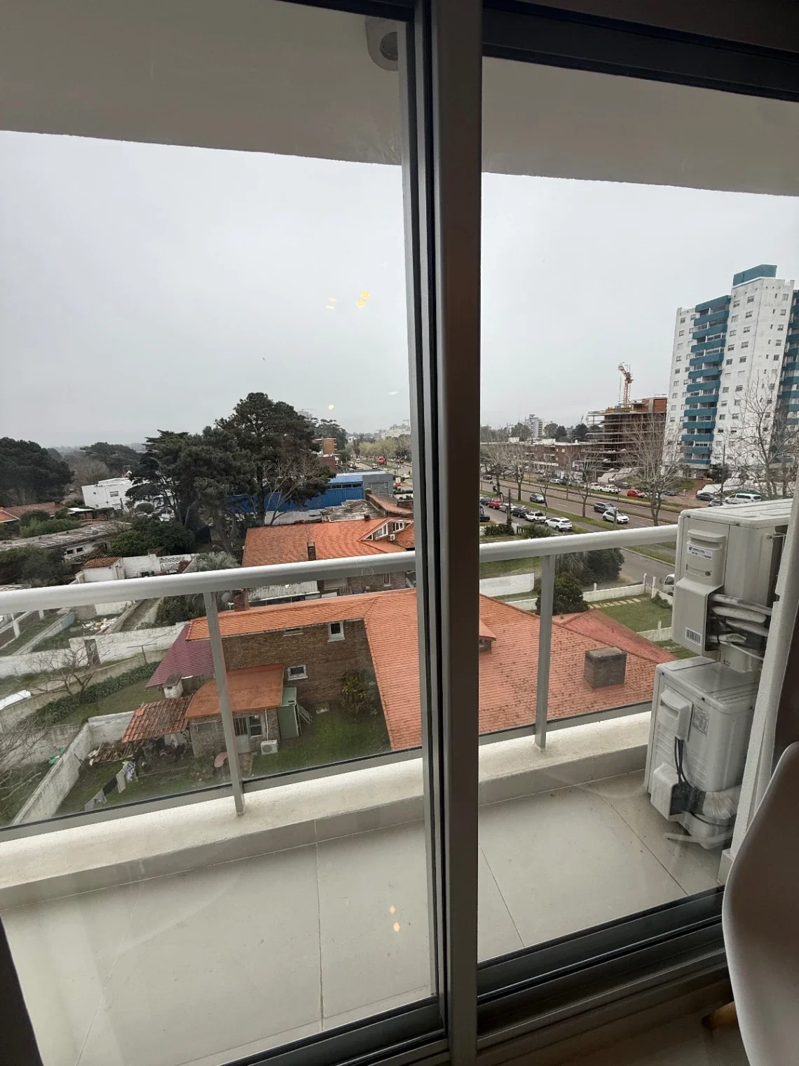 Apartamento en alquiler c/ cochera en Roosevelt - Imagen 4