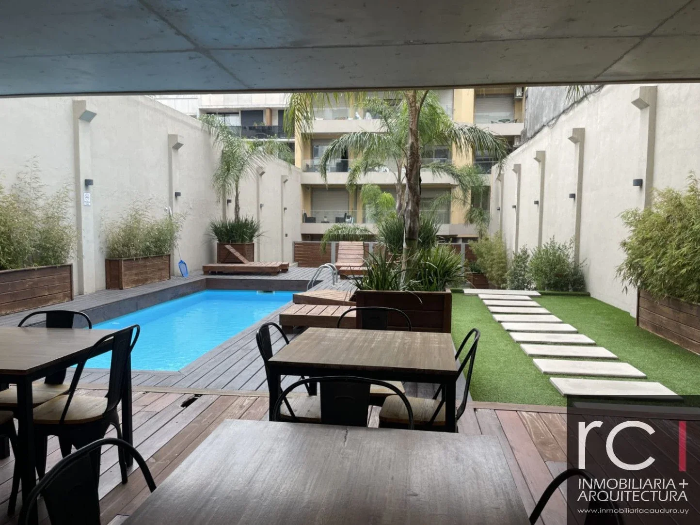 Apartamento en venta c/ cochera en Pocitos - Imagen 3