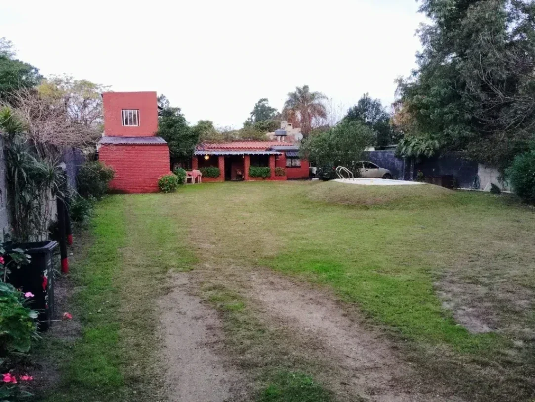 Casa en venta 3 Dormitorios 2 baños, El Pinar Sur con Piscina - Imagen 2
