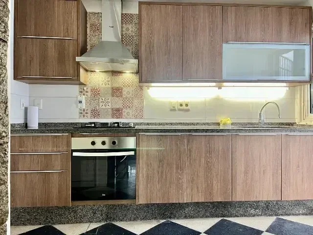 Alquiler Casa 3 Dormitorios más escritorio 2 baños, Punta Gorda con cochera - Imagen 4