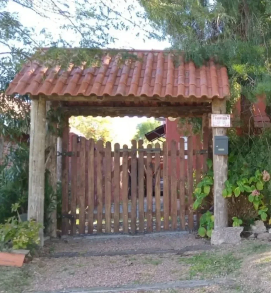 Alquiler Casa 2 Dormitorios 1 baño, Solymar Sur con cochera - Imagen 2