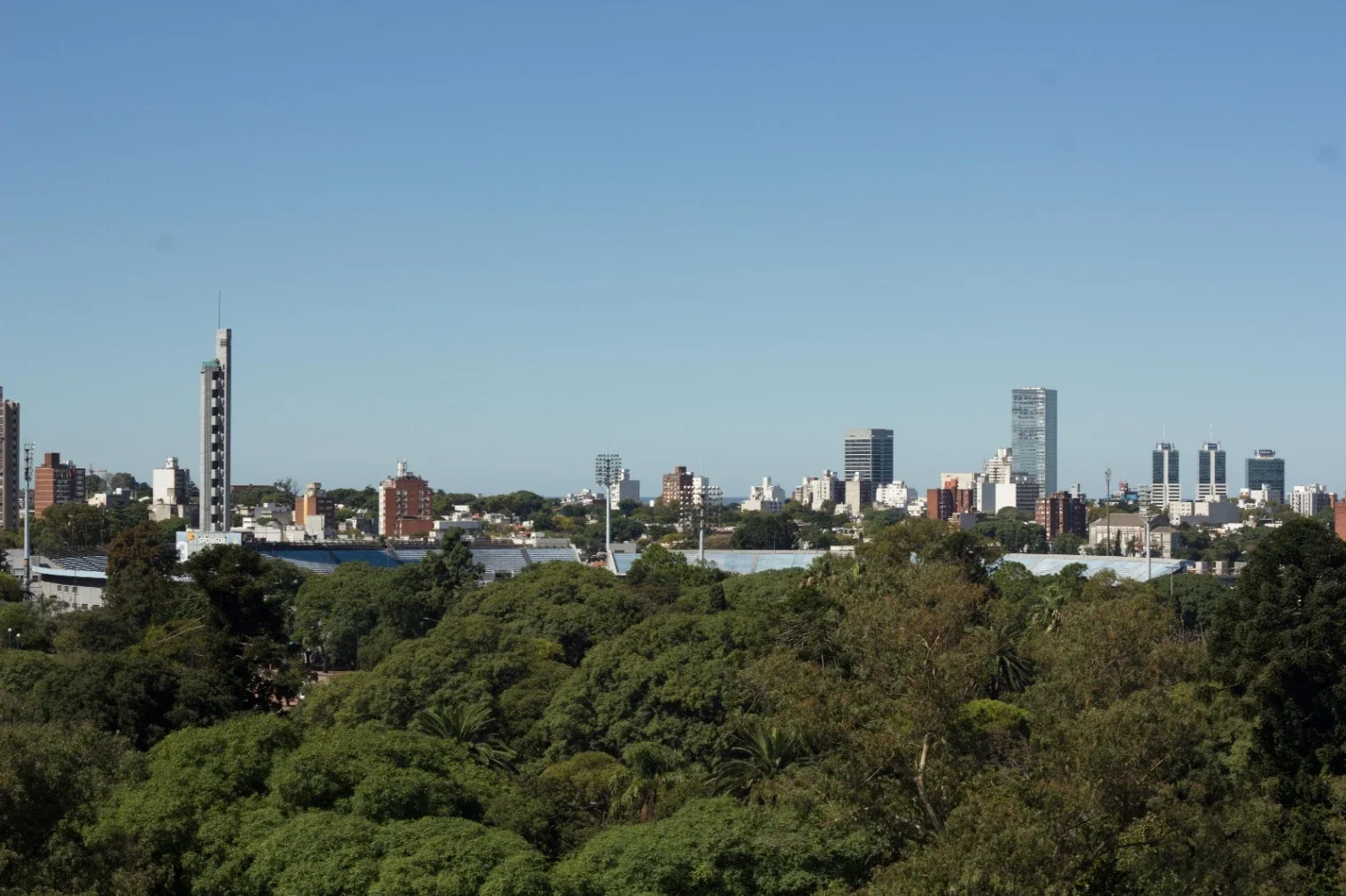 Apartamento de 2 dormitorios en alquiler c/ cochera en Parque Batlle - Imagen 5