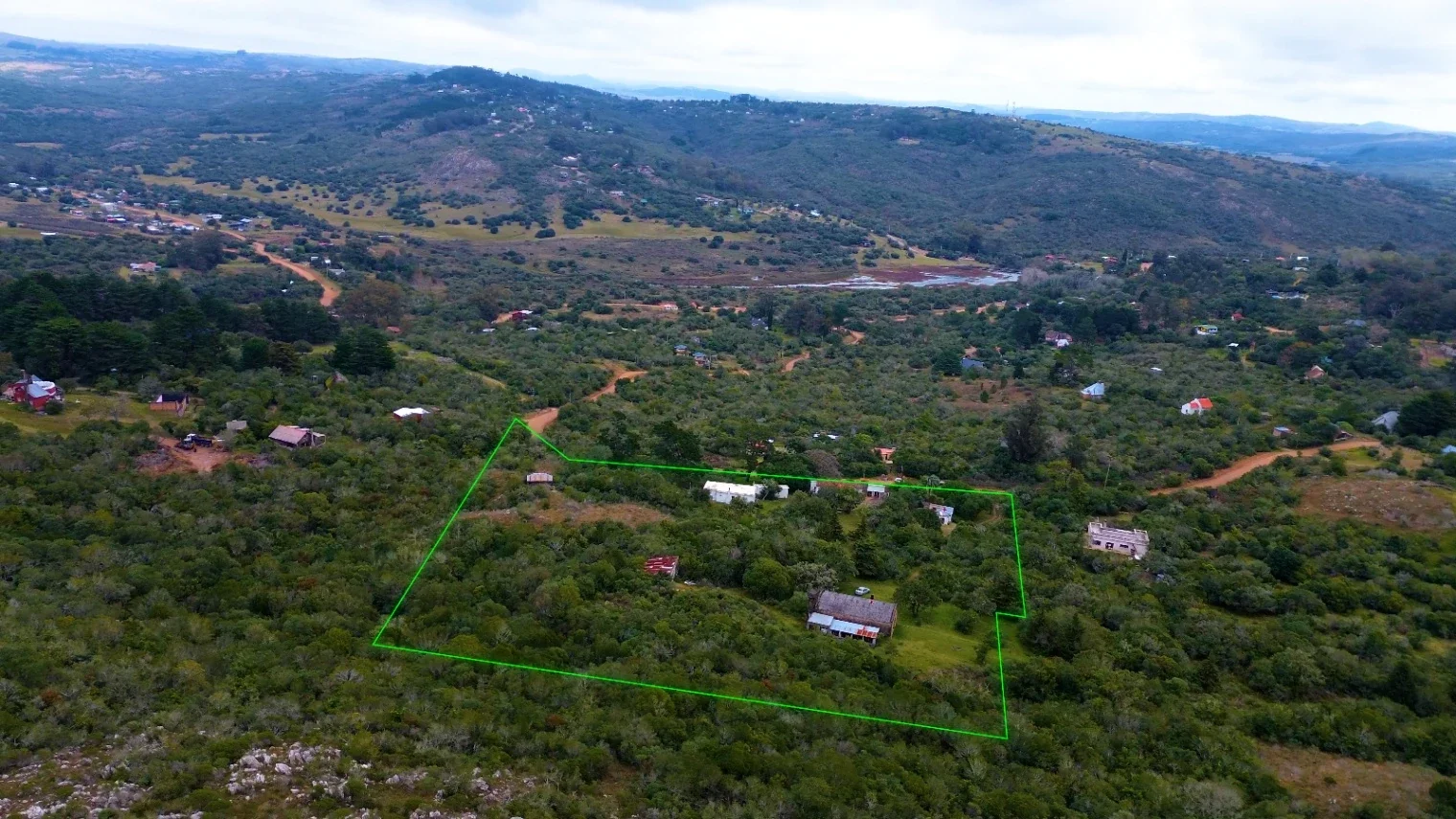 Venta Terreno Villa Serrana de 4820m2 gran vista y excelente ubicación - Imagen 2
