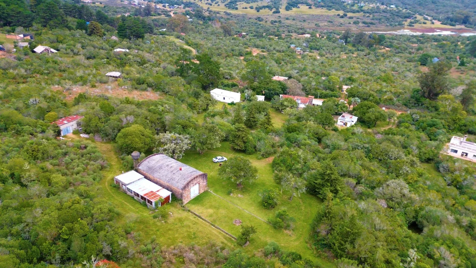 Venta Terreno Villa Serrana de 4820m2 gran vista y excelente ubicación - Imagen 3