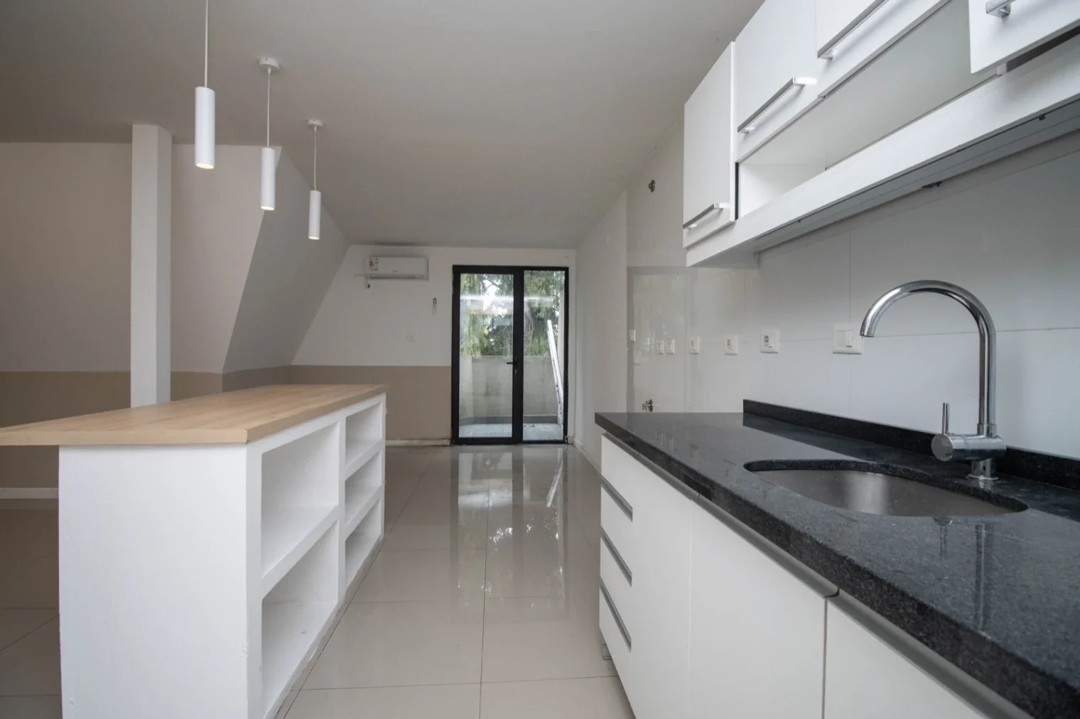 Casa en alquiler c/ cochera en Prado - Imagen 5