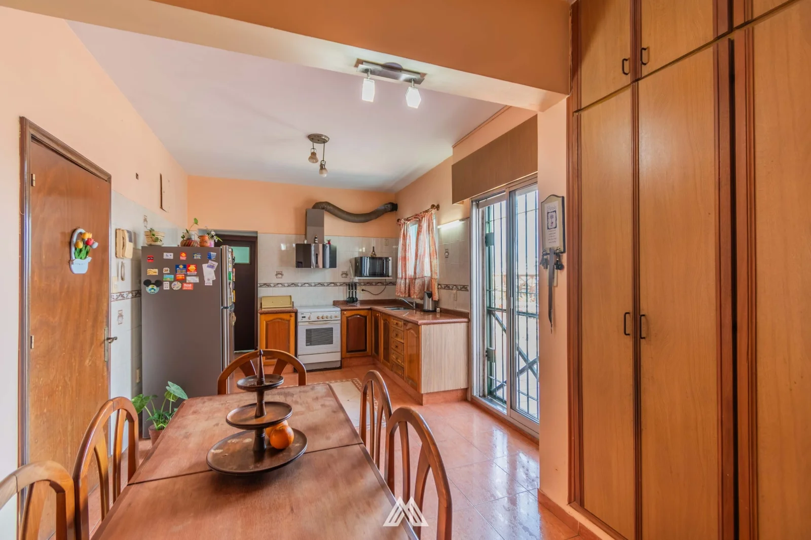 VENTA DE CASA EN ITUZAINGÓ 4 DORM. AZOTEA PARRILLERO BARBACOA - Imagen 3