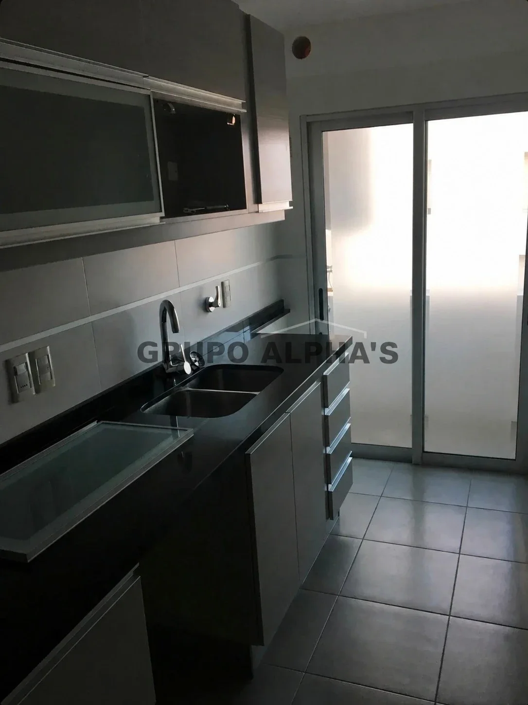 Apartamento en alquiler c/ cochera en Malvin Norte - Imagen 4