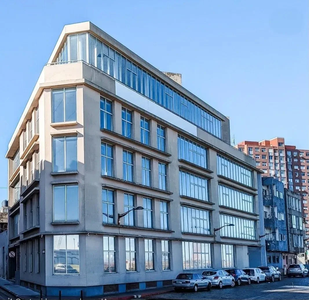 Alquiler, monoambiente en ciudad vieja - Imagen 5