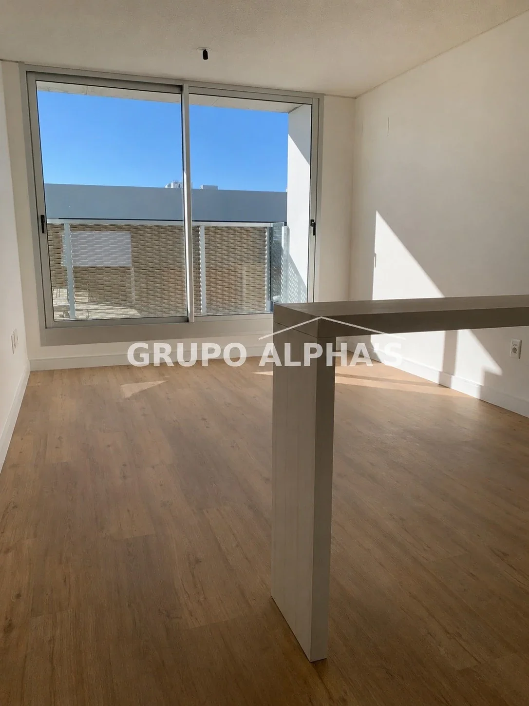 Apartamento en alquiler en Malvin - Imagen 2